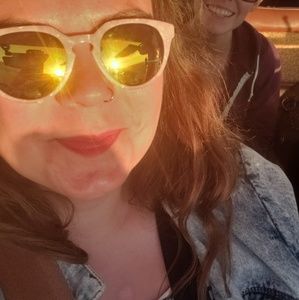 Meet your Posher, Meg